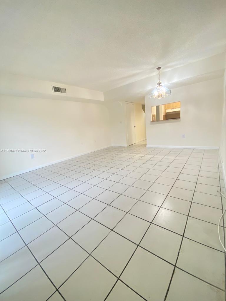 LAGUNA CLUB EAST CONDO - Residential Lease