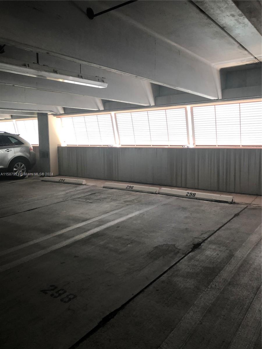 CITE CONDO - Residential Lease