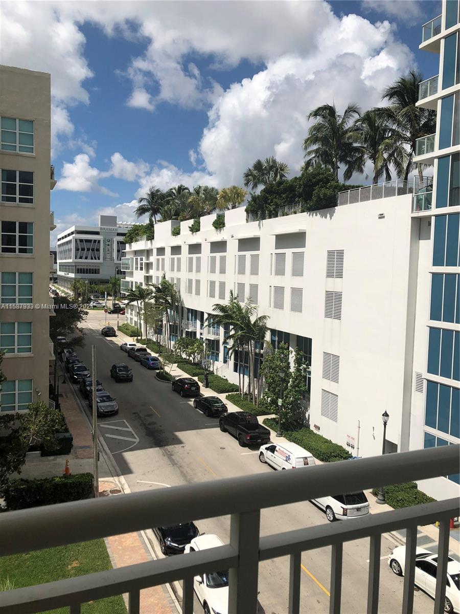 CITE CONDO - Residential Lease