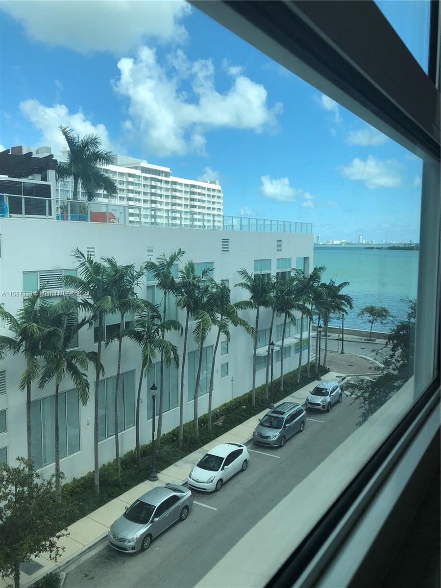 CITE CONDO - Residential Lease