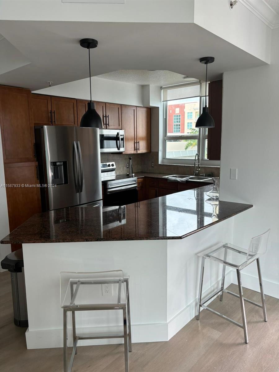 CITE CONDO - Residential Lease
