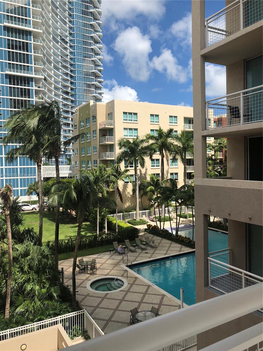 CITE CONDO - Residential Lease