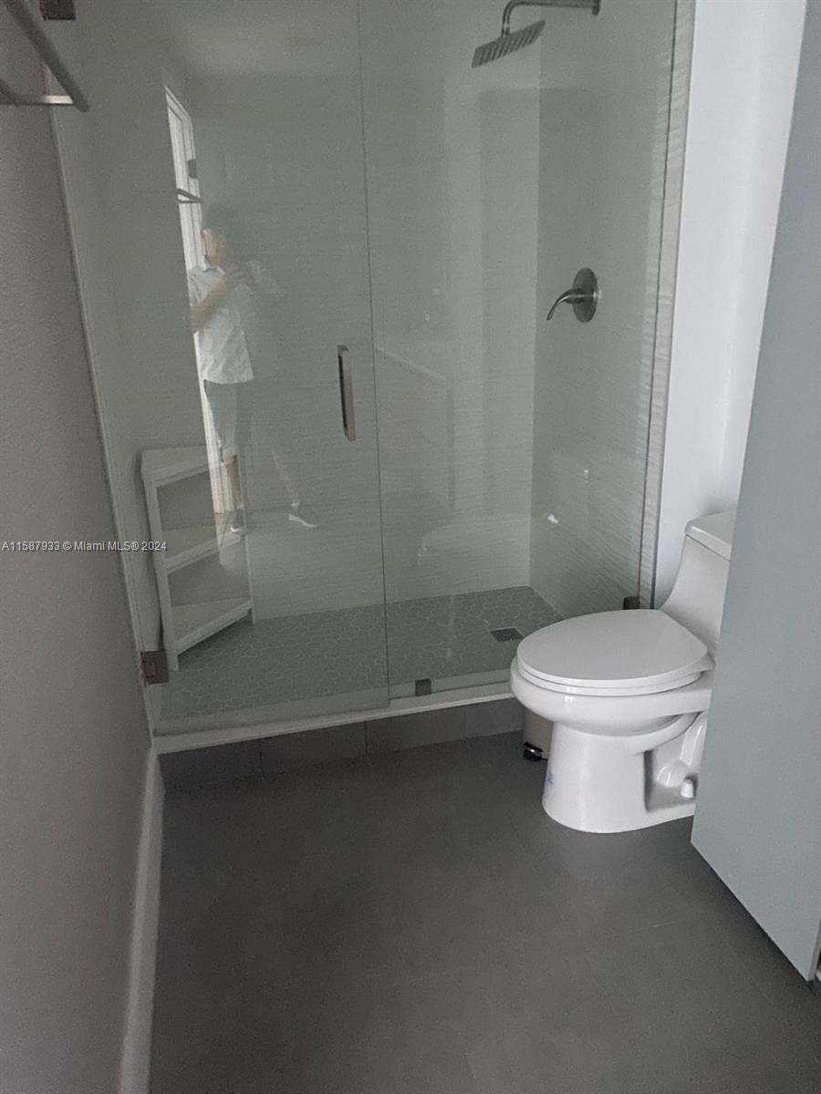 CITE CONDO - Residential Lease