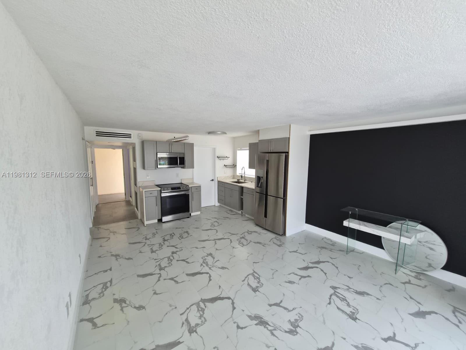 THREE SEASONS CONDO BLDG - Residential