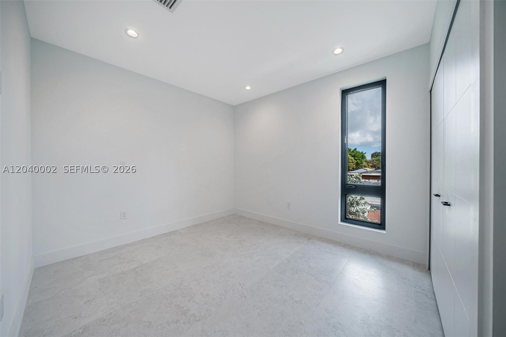 MILLERDALE - Residential