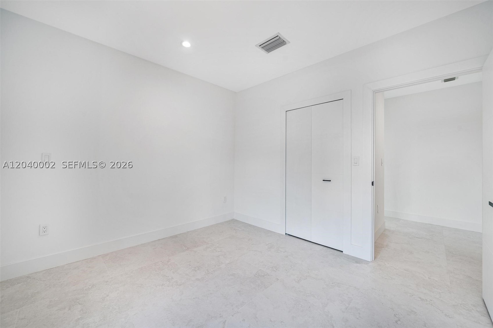 MILLERDALE - Residential