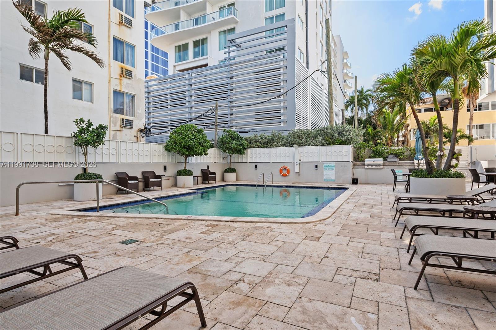 SEASONS CONDO - Residential