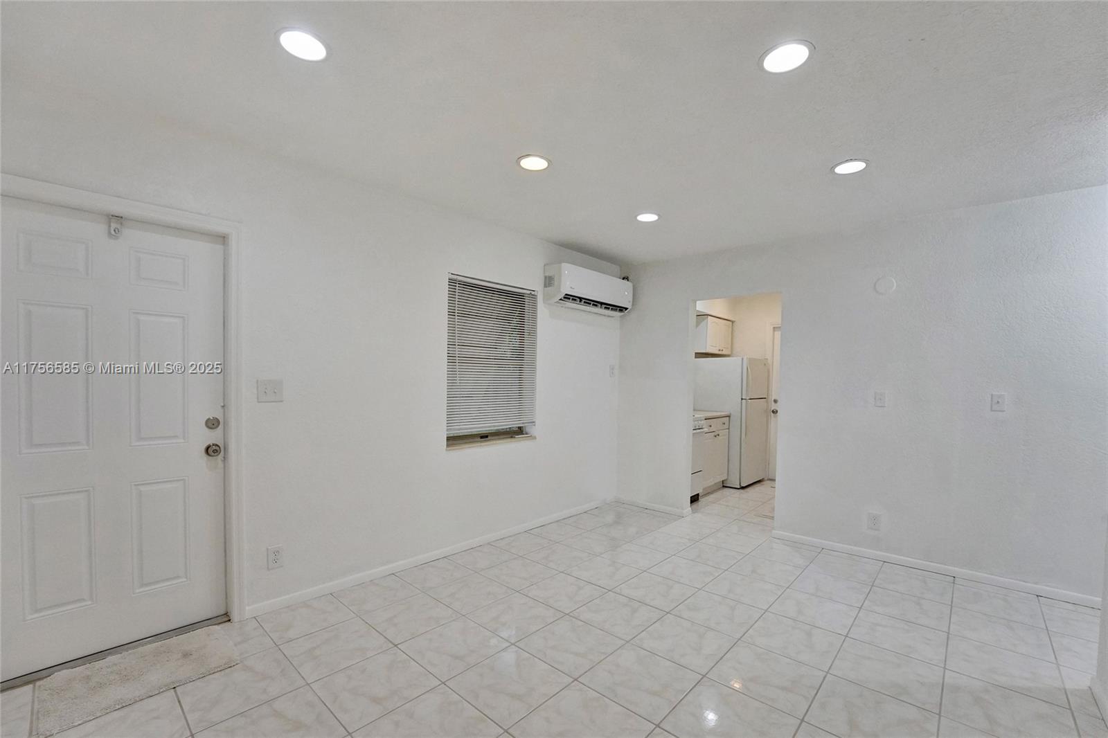 LAUDERDALE MANORS REVISED - Residential