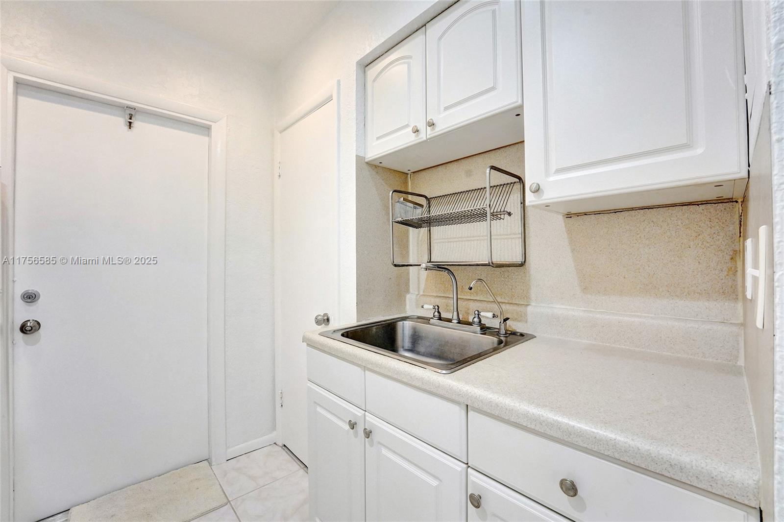 LAUDERDALE MANORS REVISED - Residential