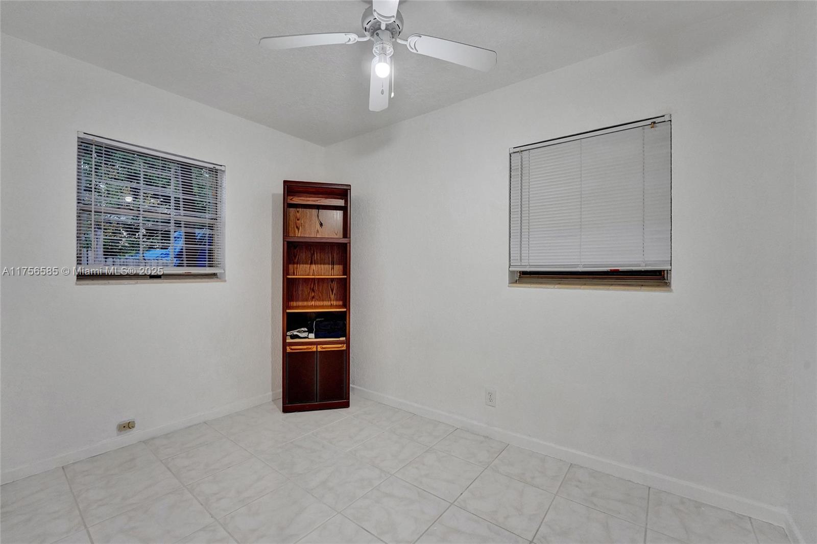 LAUDERDALE MANORS REVISED - Residential
