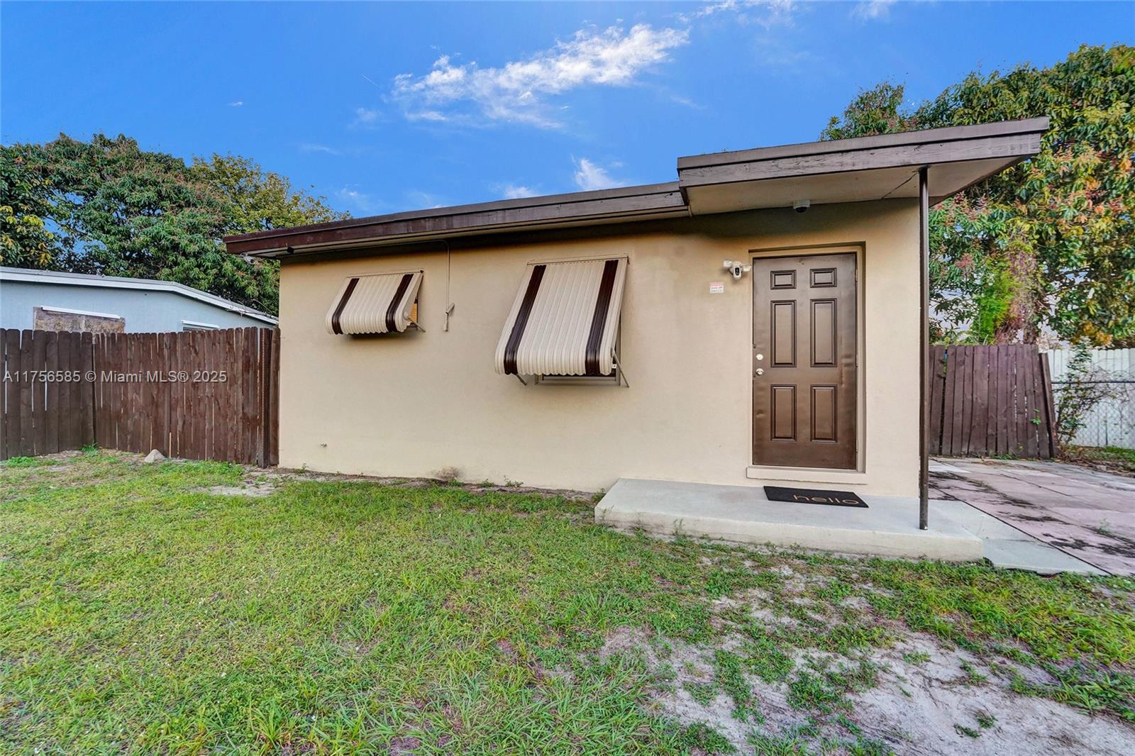 LAUDERDALE MANORS REVISED - Residential