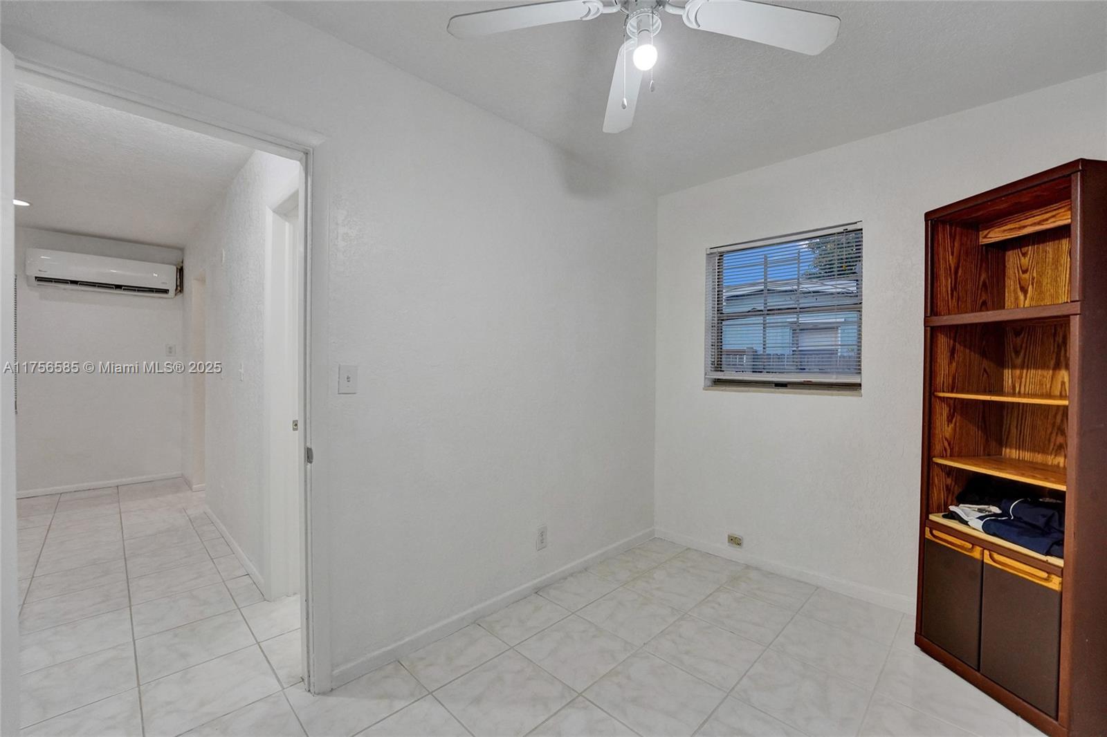 LAUDERDALE MANORS REVISED - Residential