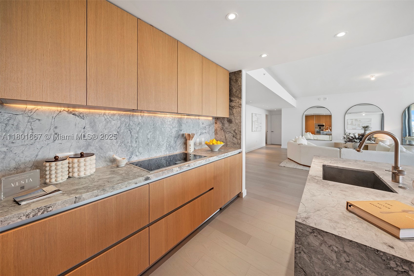 FIVE PARK CONDO - Residential