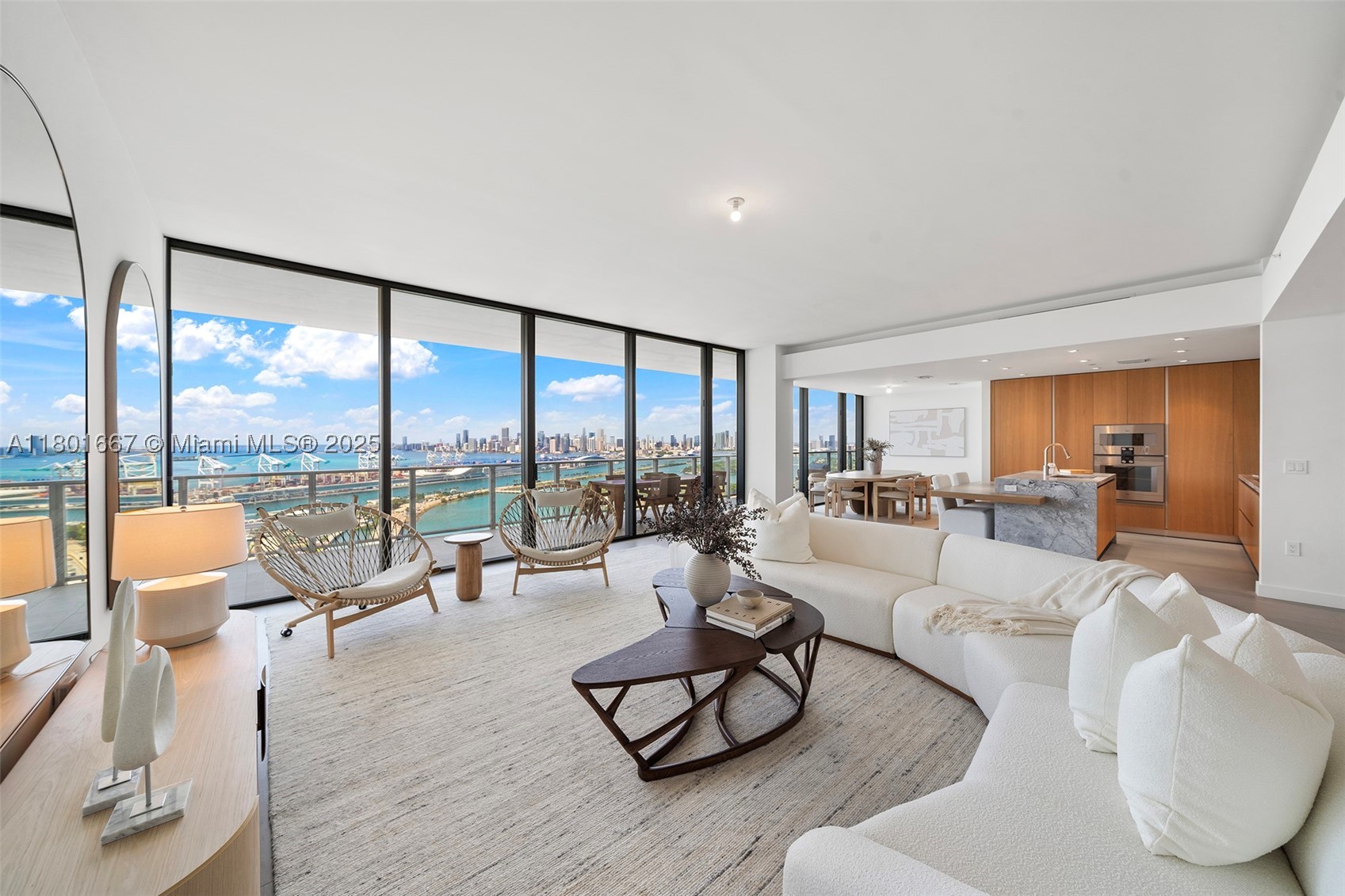 FIVE PARK CONDO - Residential