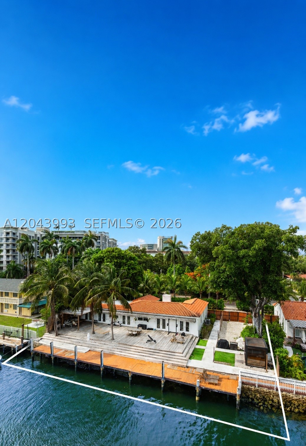 COUNTRY CLUB ADDN - Residential
