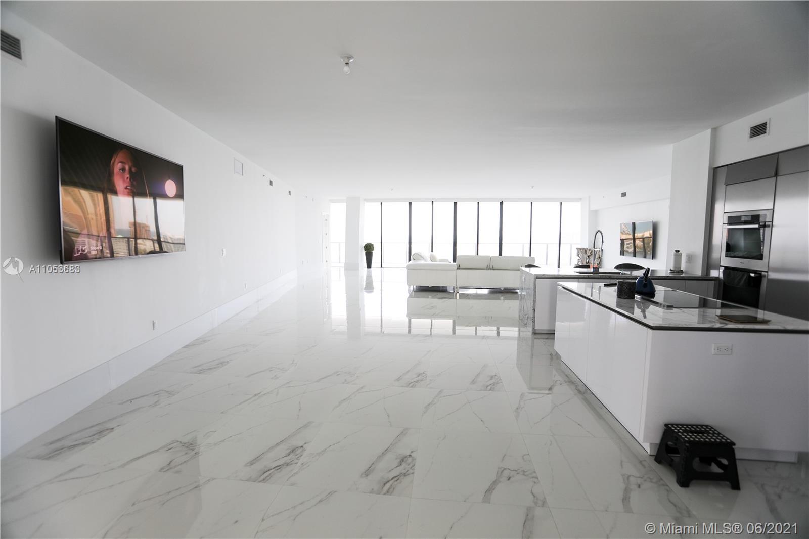Prive - Residential