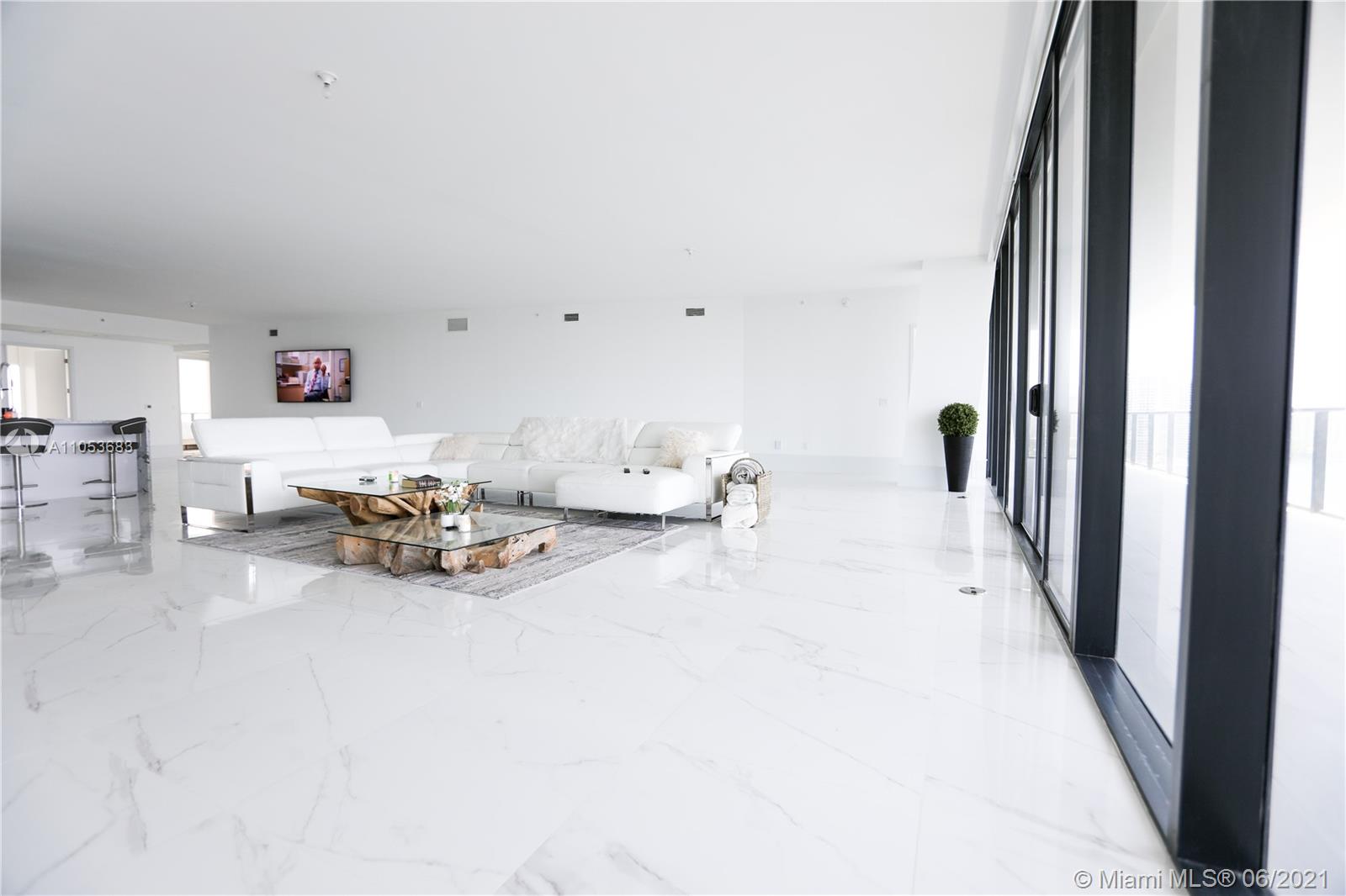 Prive - Residential