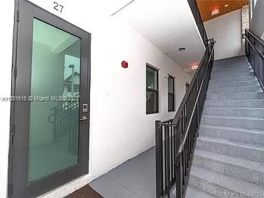APEX AT PARK CENTRAL COND - Residential Lease