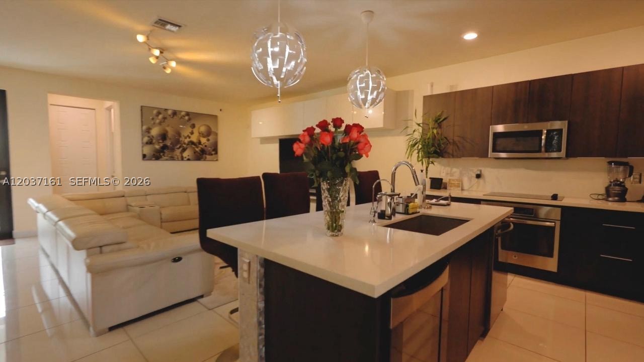 GRAND BAY SOUTH ESTATES - Residential