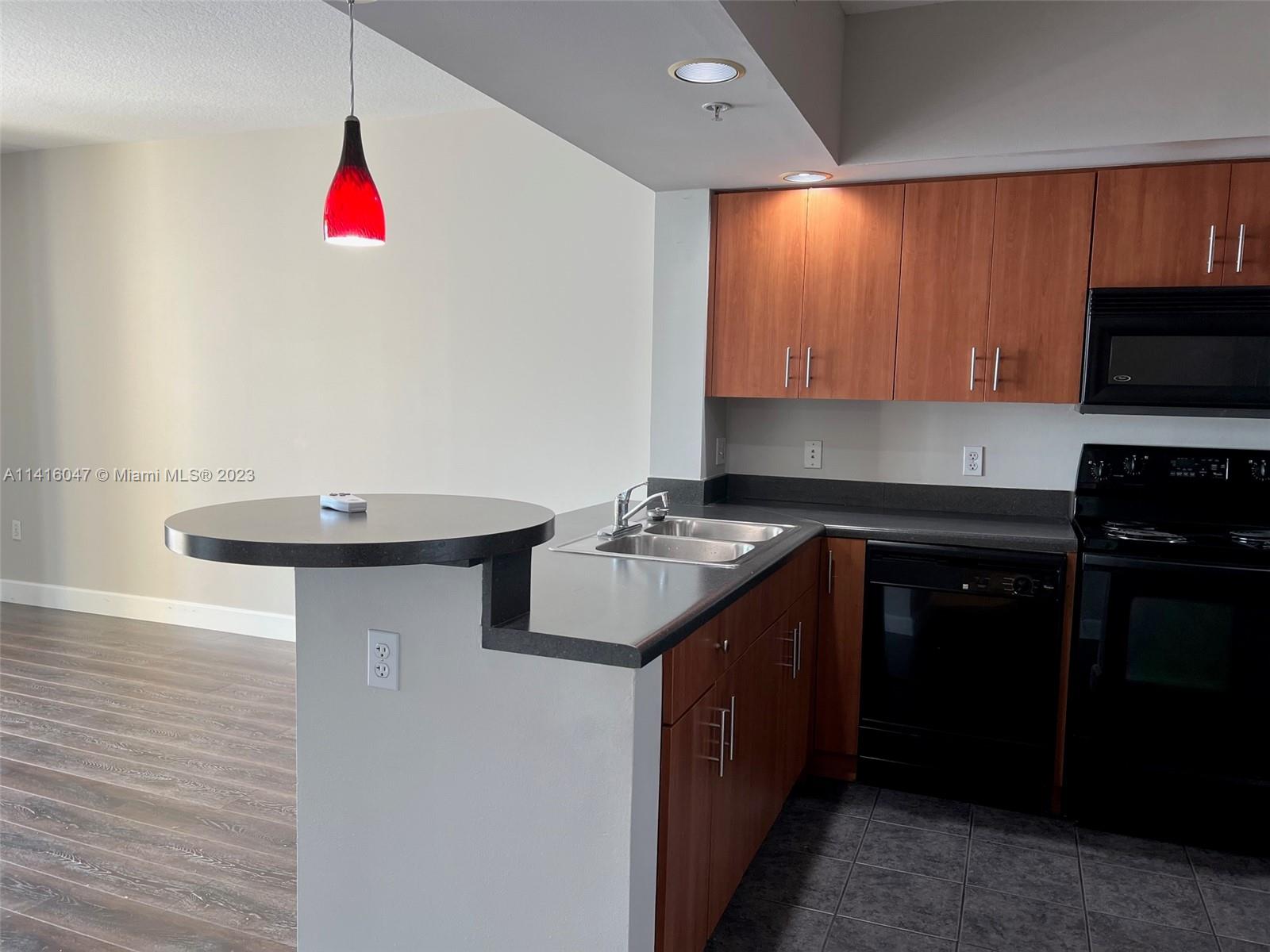 WAVERLY AT LAS OLAS CONDO - Residential Lease