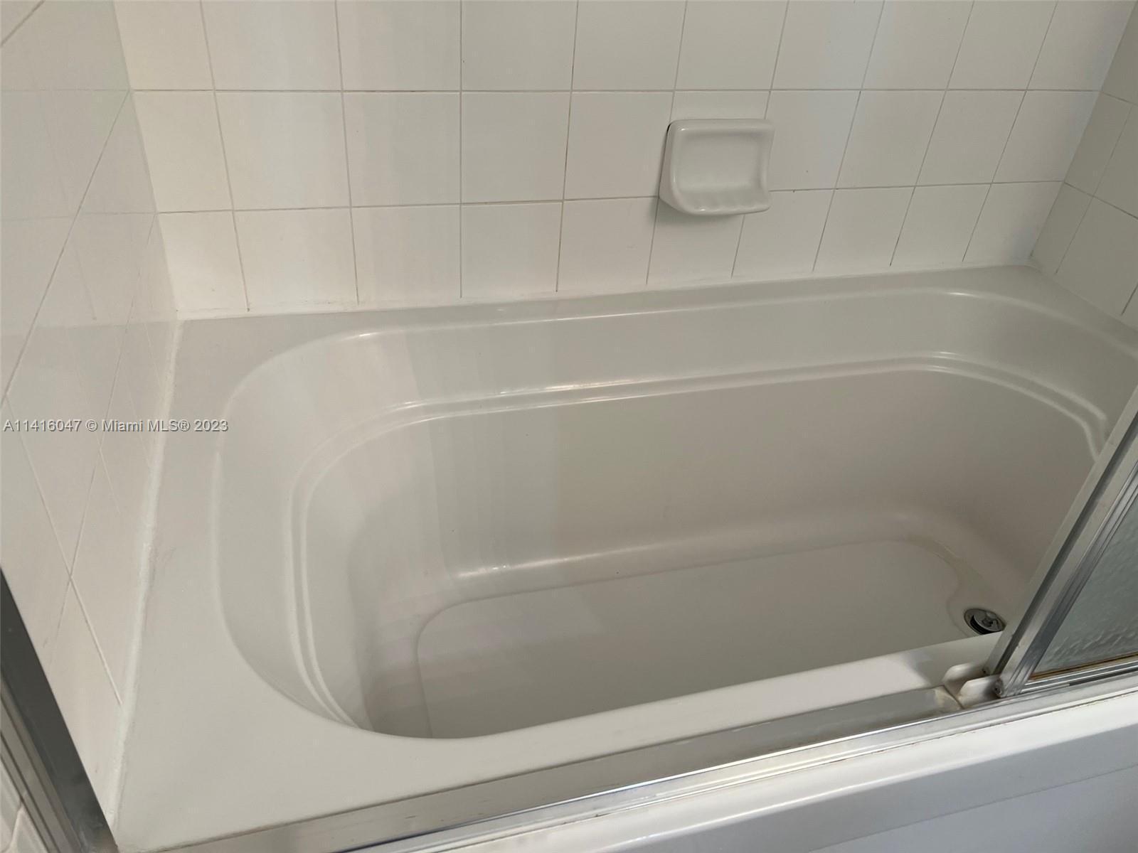 WAVERLY AT LAS OLAS CONDO - Residential Lease