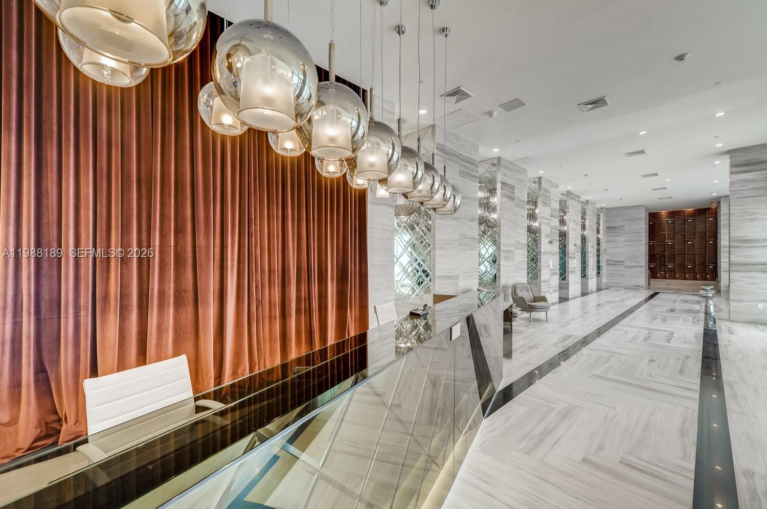 METROPICA NORTH TOWER ONE - Residential