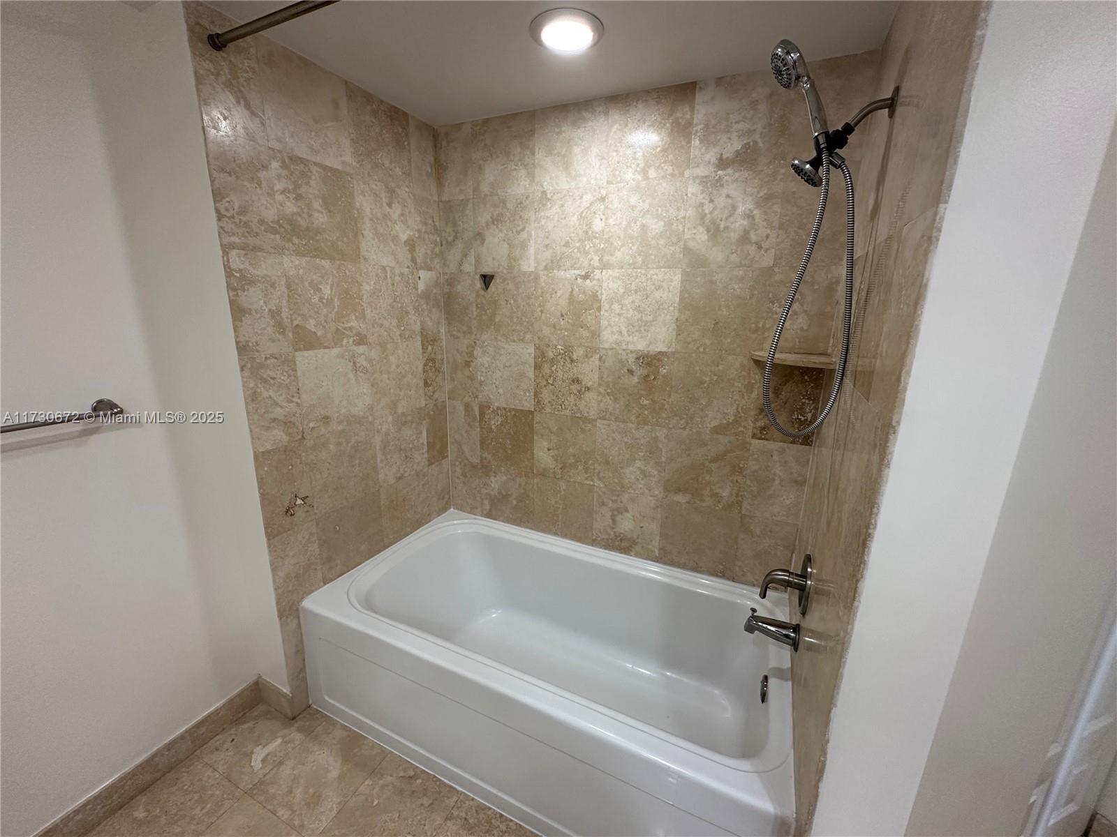 DUO CONDOMINIUM WEST - Residential Lease