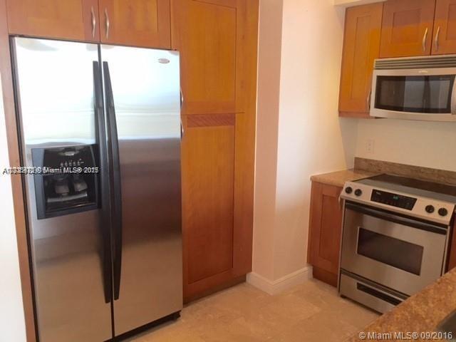 DUO CONDOMINIUM WEST - Residential Lease