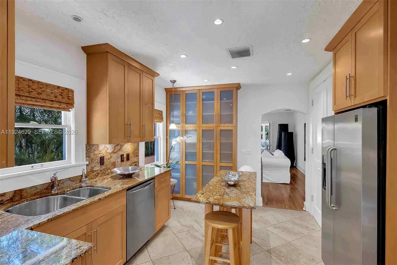 MIAMI SHORES SEC 1 AMD - Residential