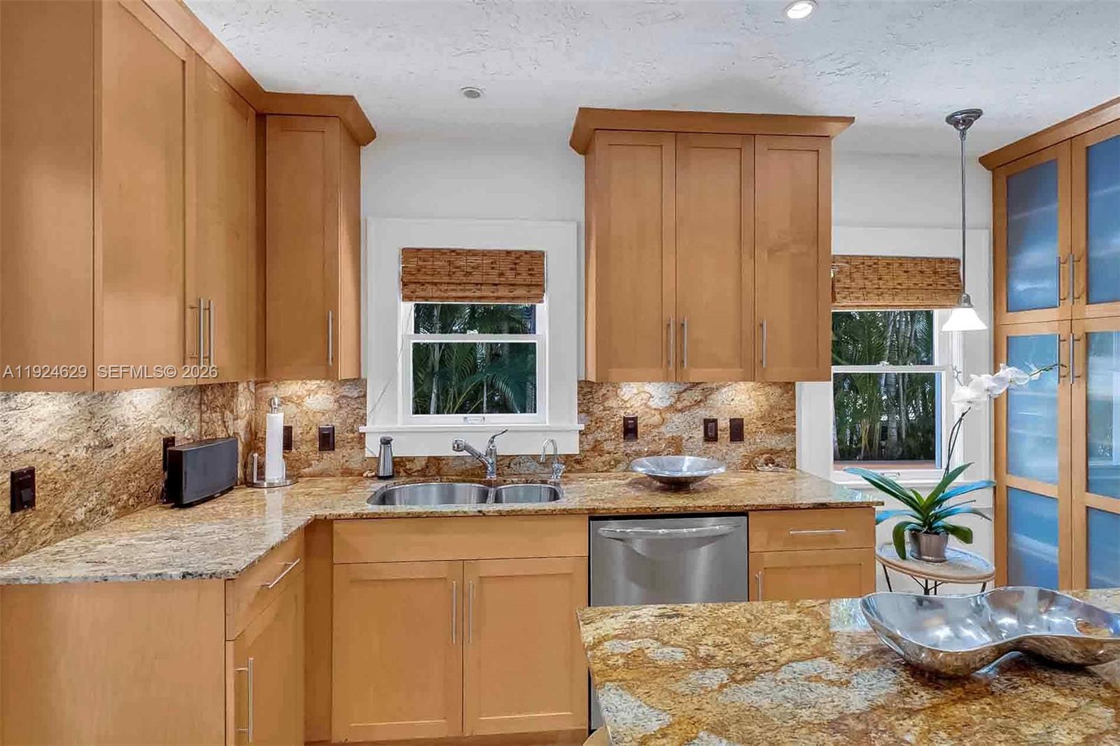 MIAMI SHORES SEC 1 AMD - Residential