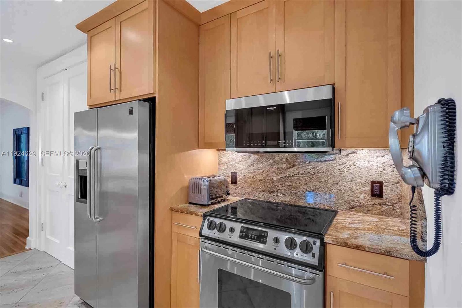 MIAMI SHORES SEC 1 AMD - Residential