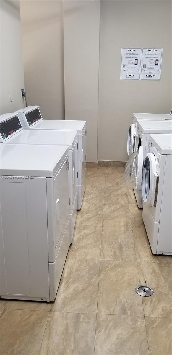WAVE CONDO - Residential Lease