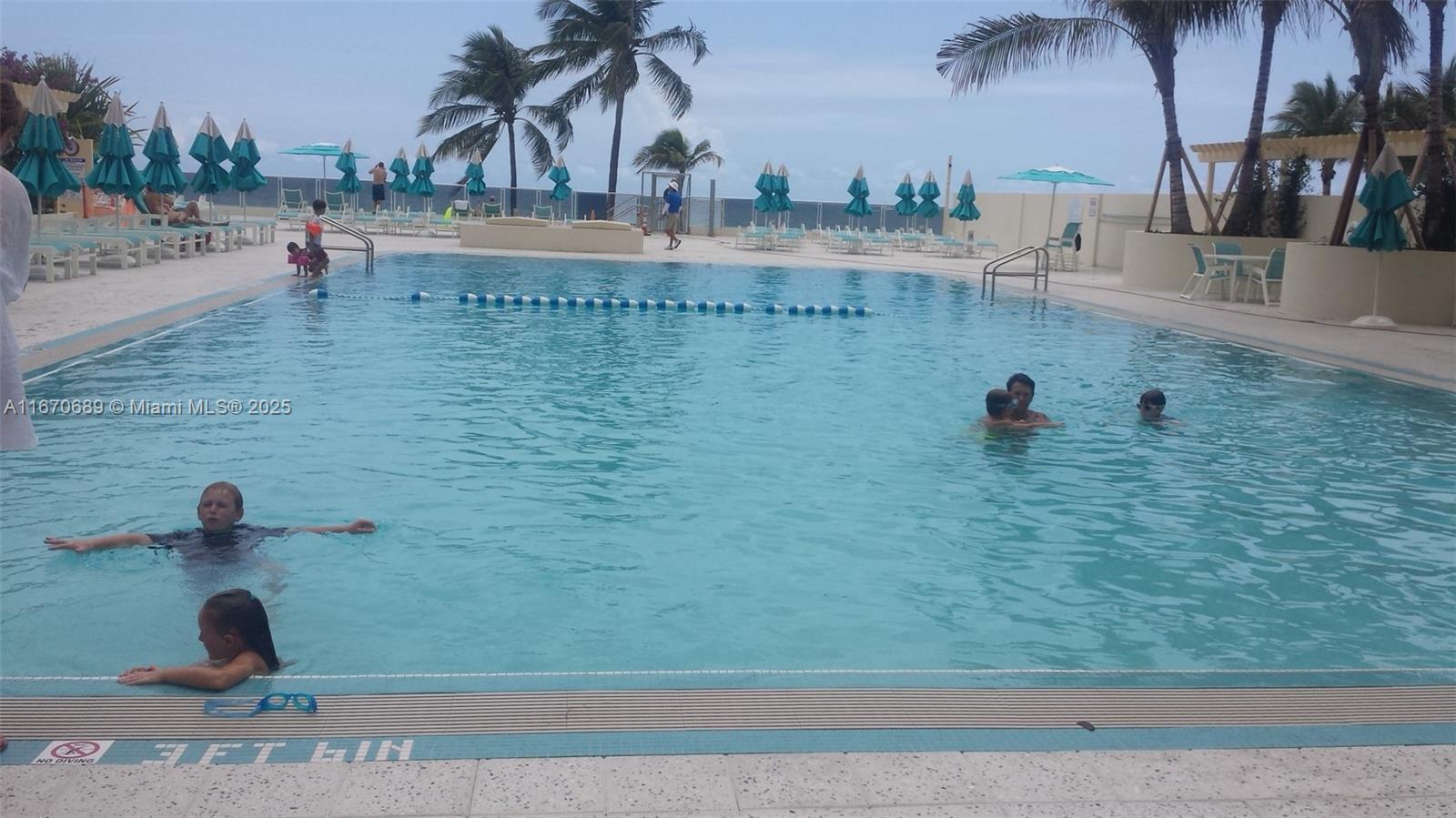 WAVE CONDO - Residential Lease