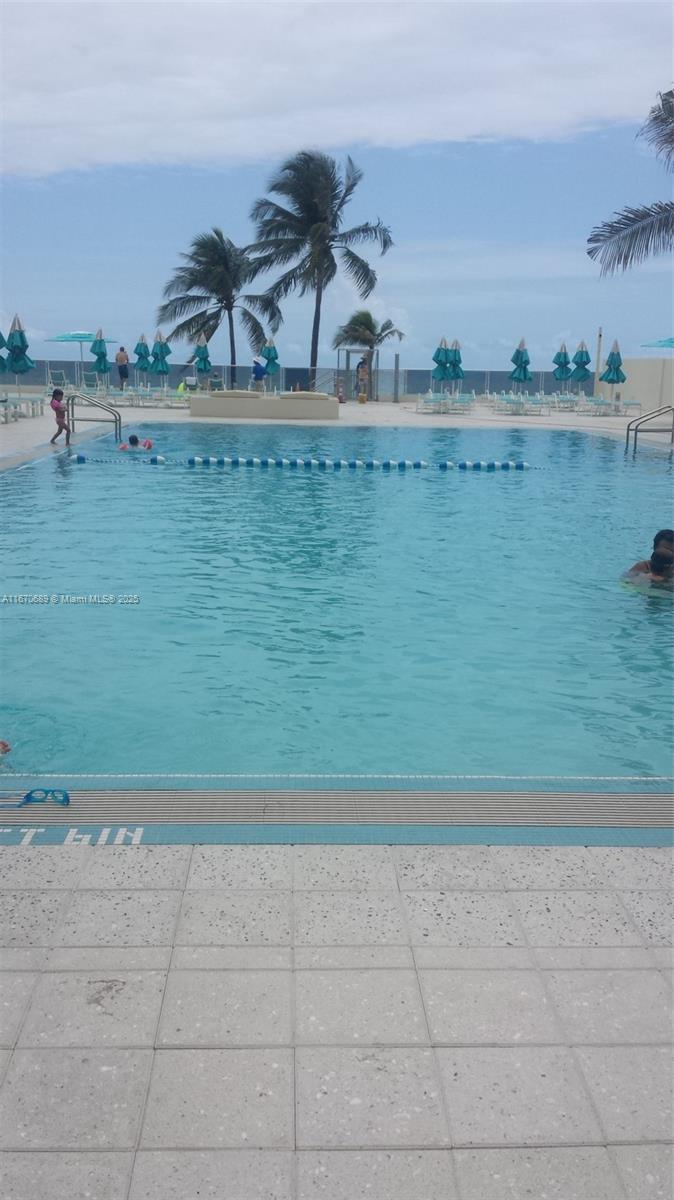 WAVE CONDO - Residential Lease