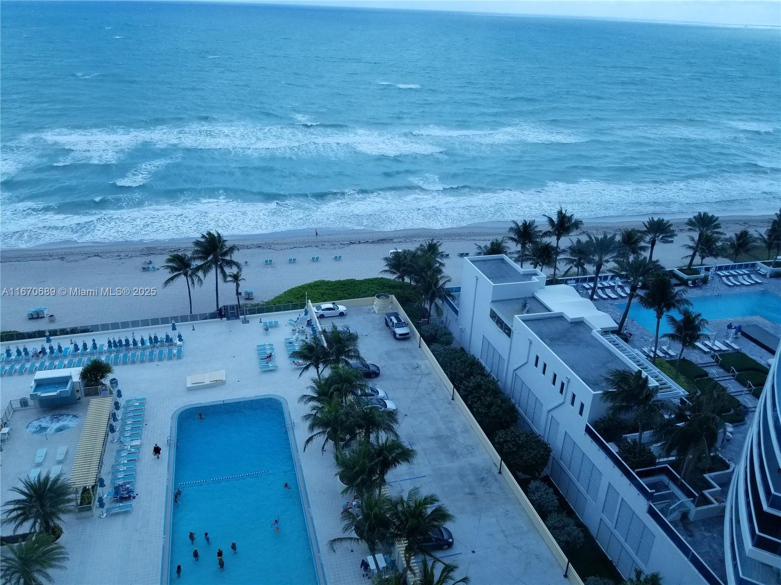WAVE CONDO - Residential Lease