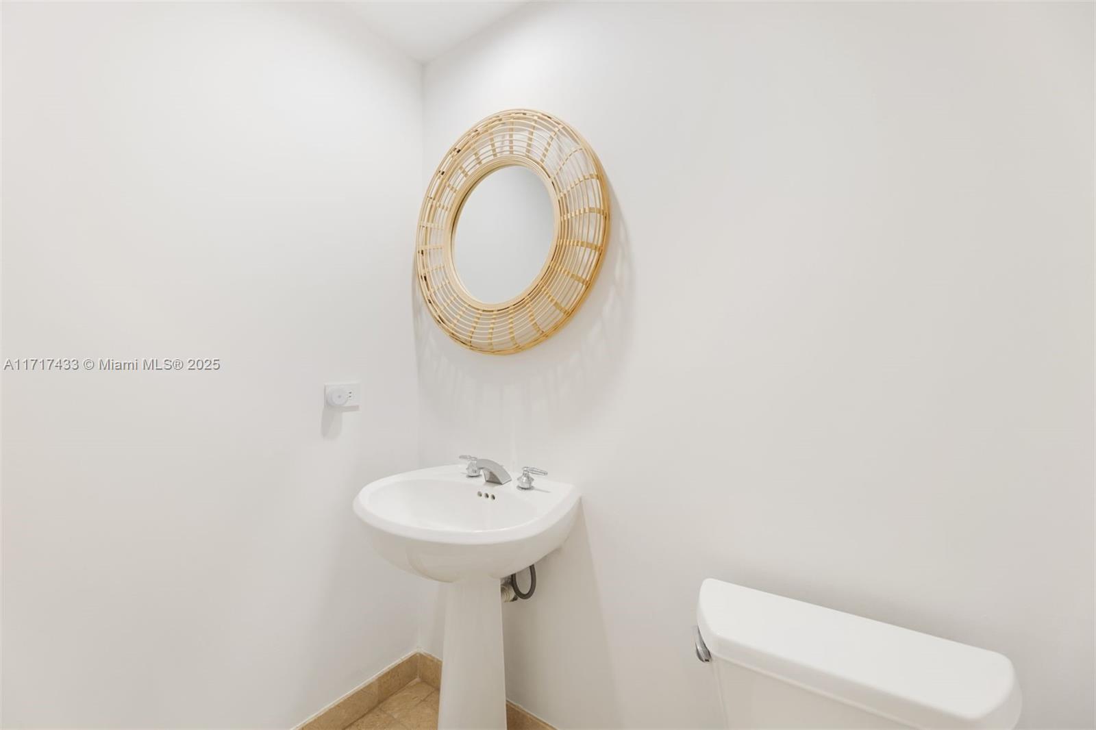 COURTS BRICKELL KEY CONDO - Residential Lease