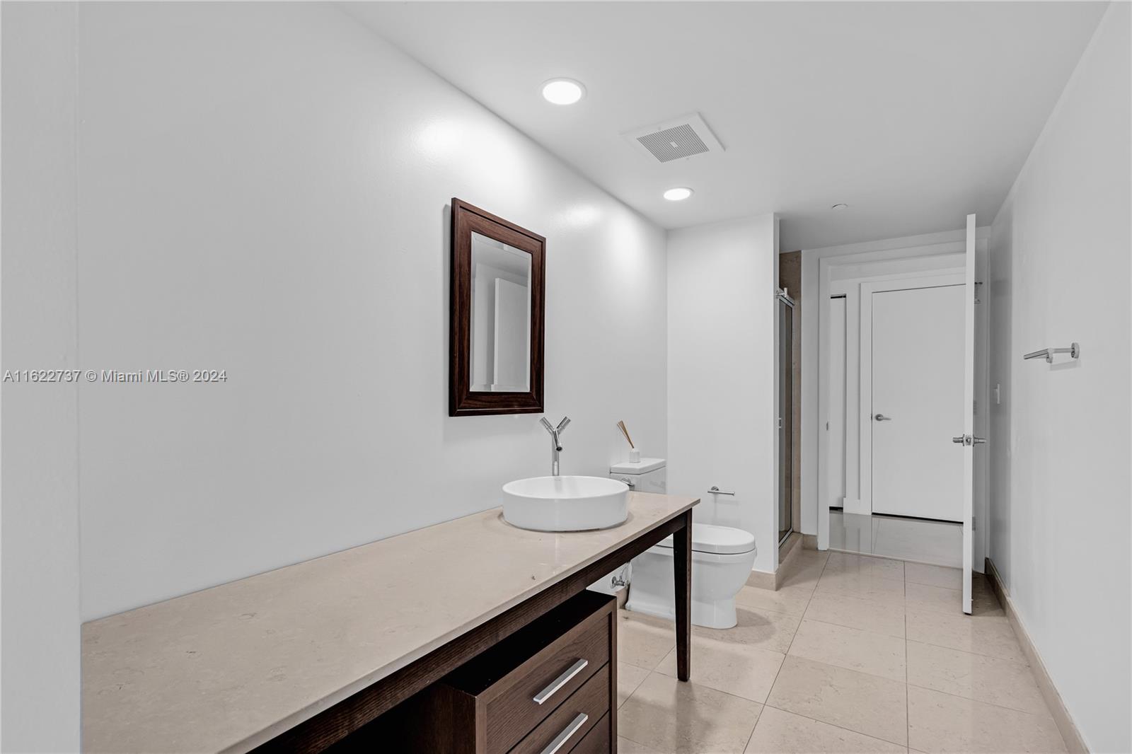 ICON BRICKELL NO TWO - Residential Lease