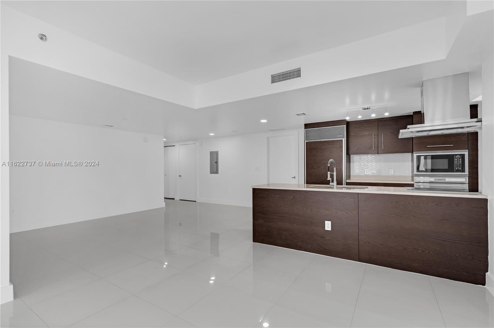 ICON BRICKELL NO TWO - Residential Lease