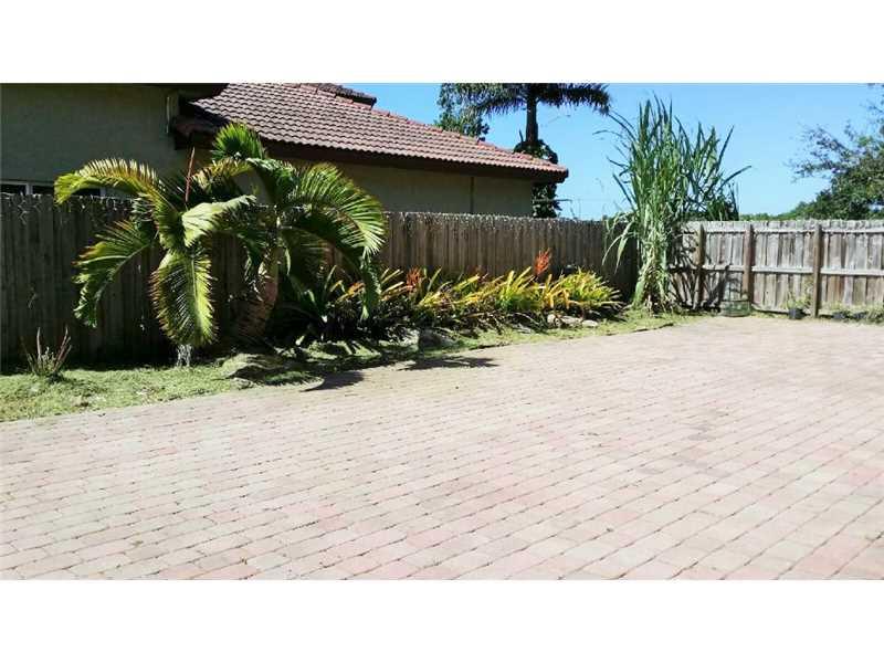 MIRENS PLACE - Residential Lease