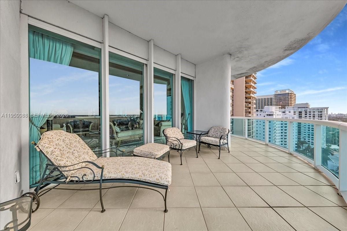 THE PALACE AT BAL HARBOUR - Residential