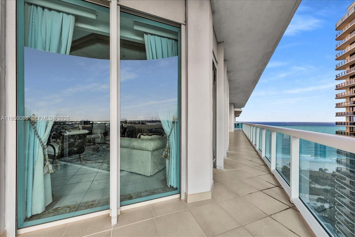 THE PALACE AT BAL HARBOUR - Residential