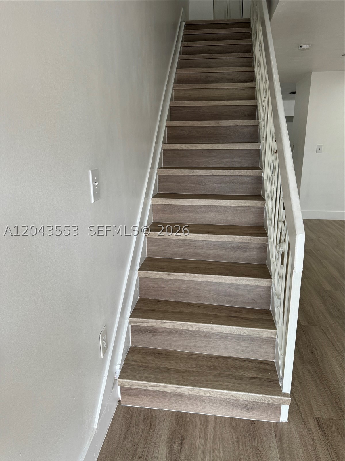 TERRA LAKE VILLAS CONDO - Residential