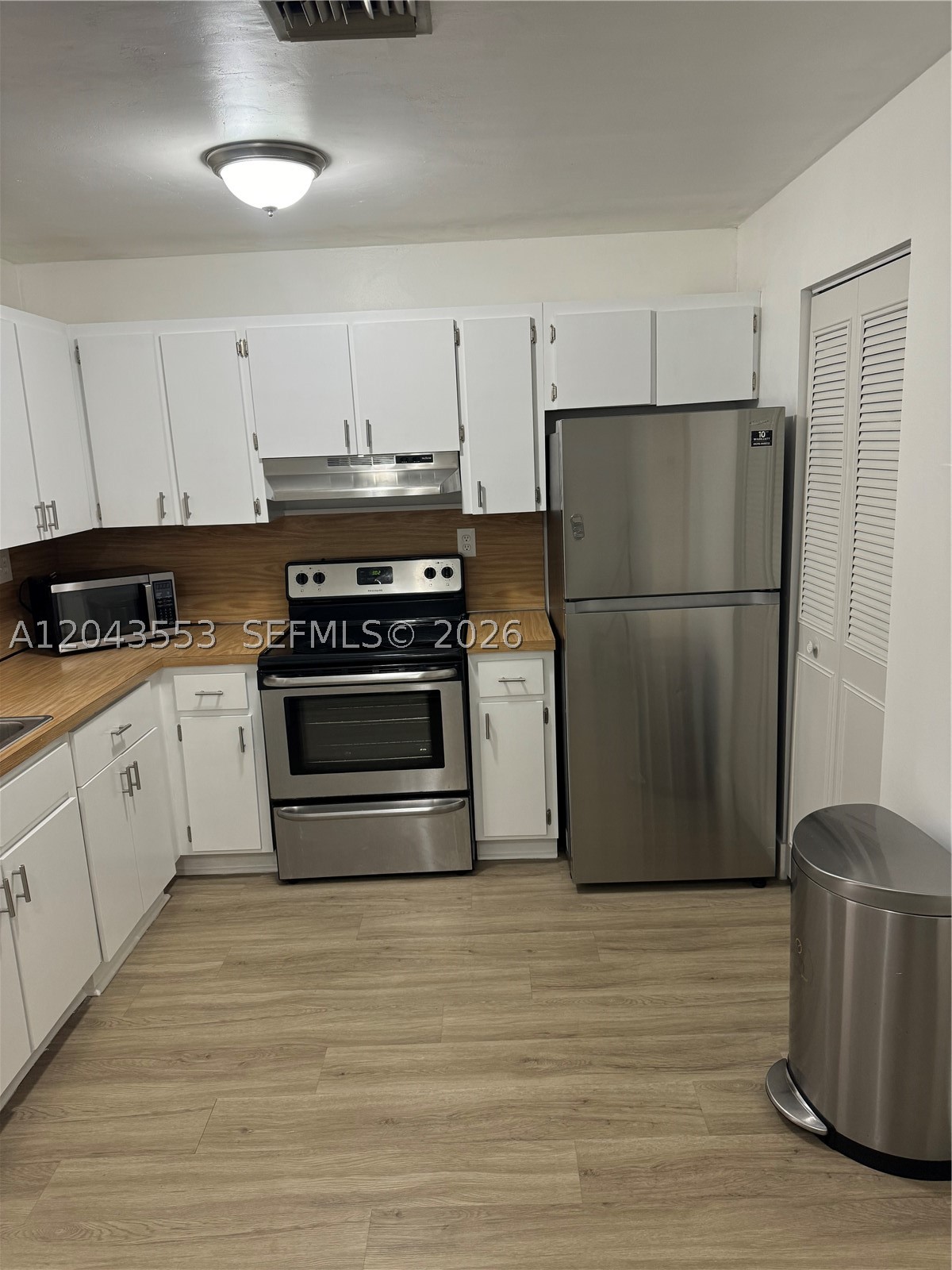 TERRA LAKE VILLAS CONDO - Residential