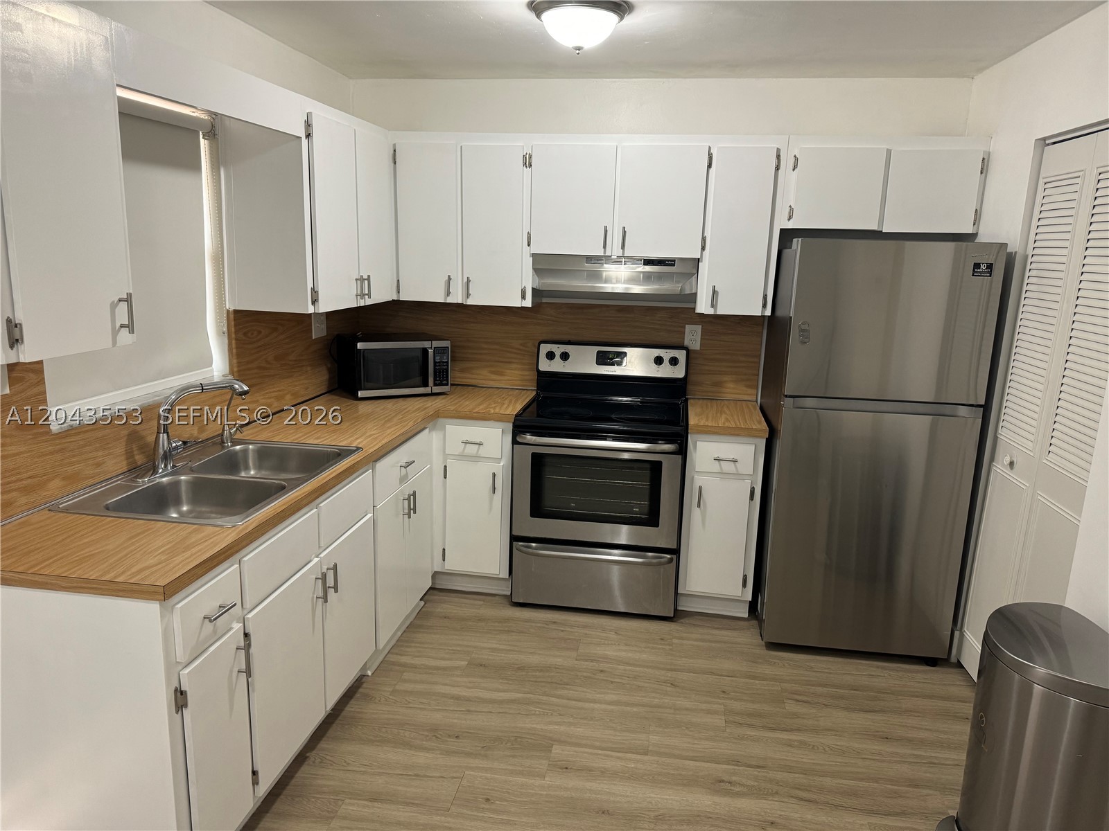 TERRA LAKE VILLAS CONDO - Residential