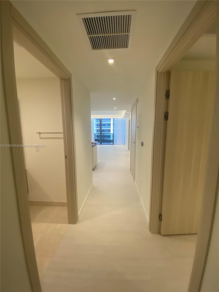 BRICKELL FLATIRON CONDO - Residential Lease