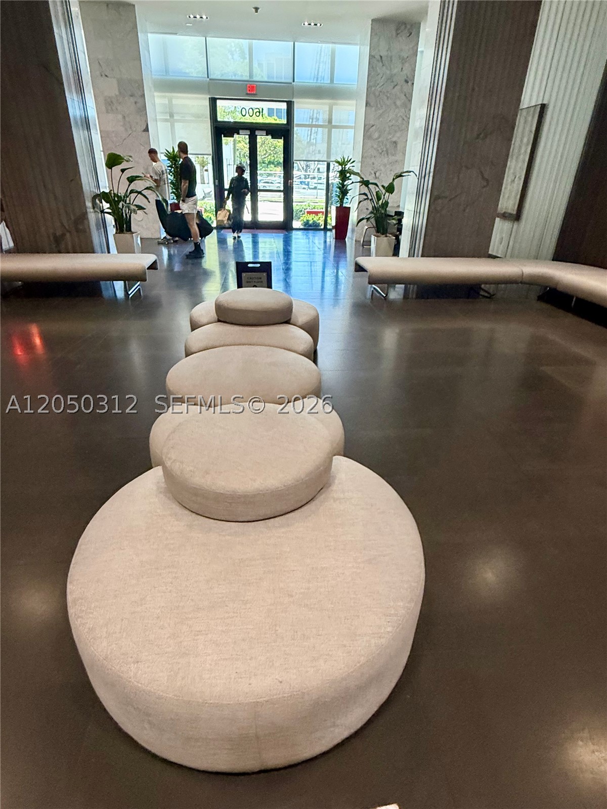 CANVAS CONDO - Residential Lease