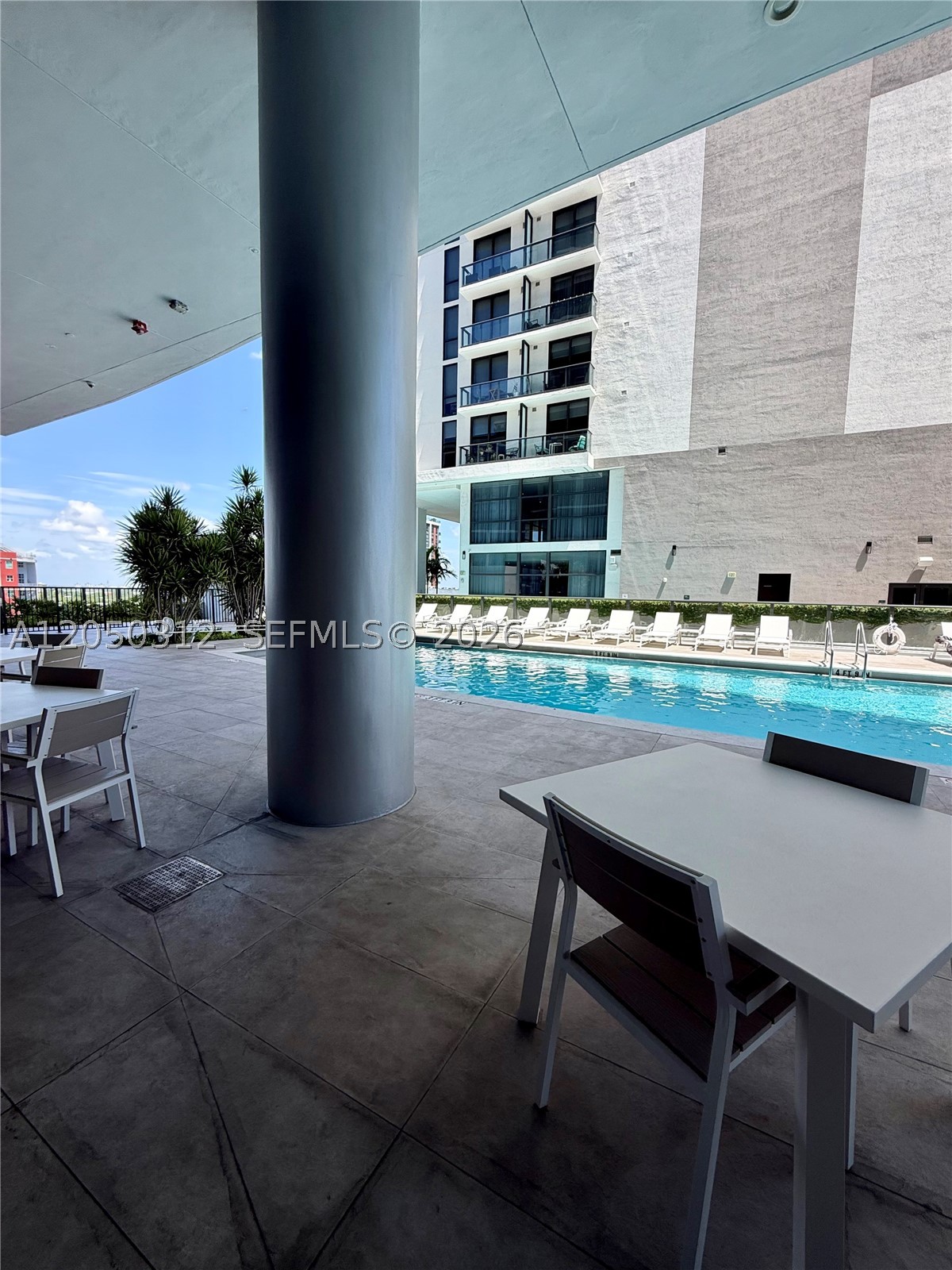 CANVAS CONDO - Residential Lease