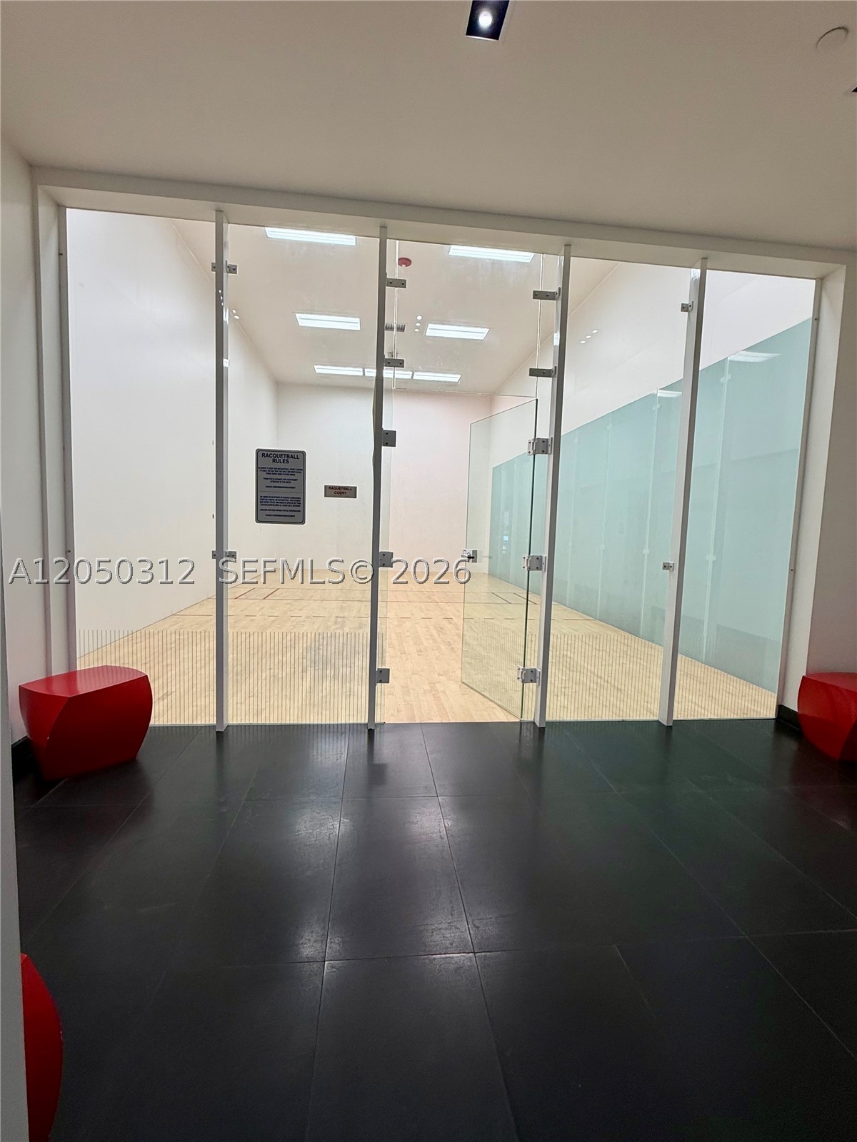 CANVAS CONDO - Residential Lease
