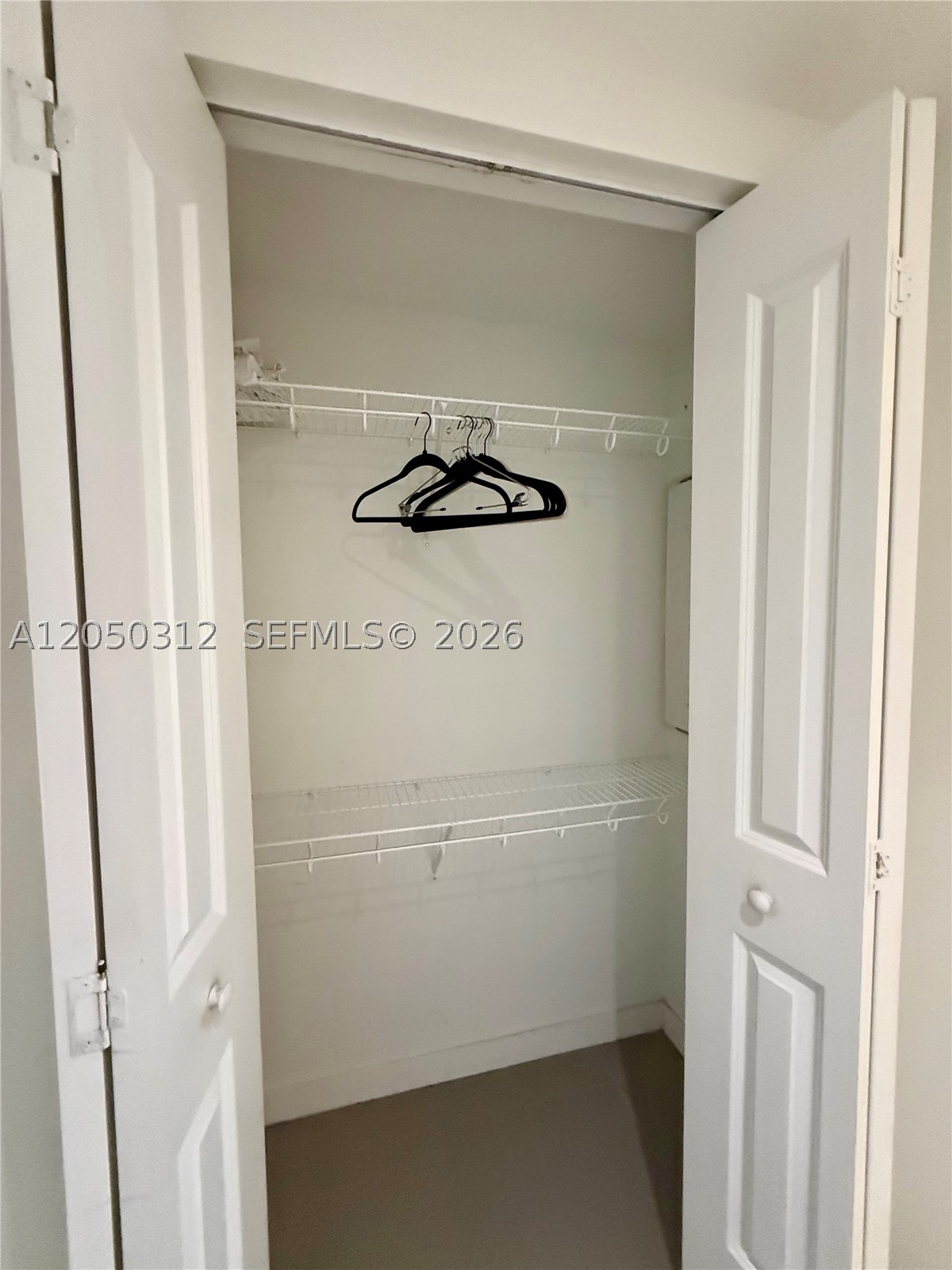 CANVAS CONDO - Residential Lease