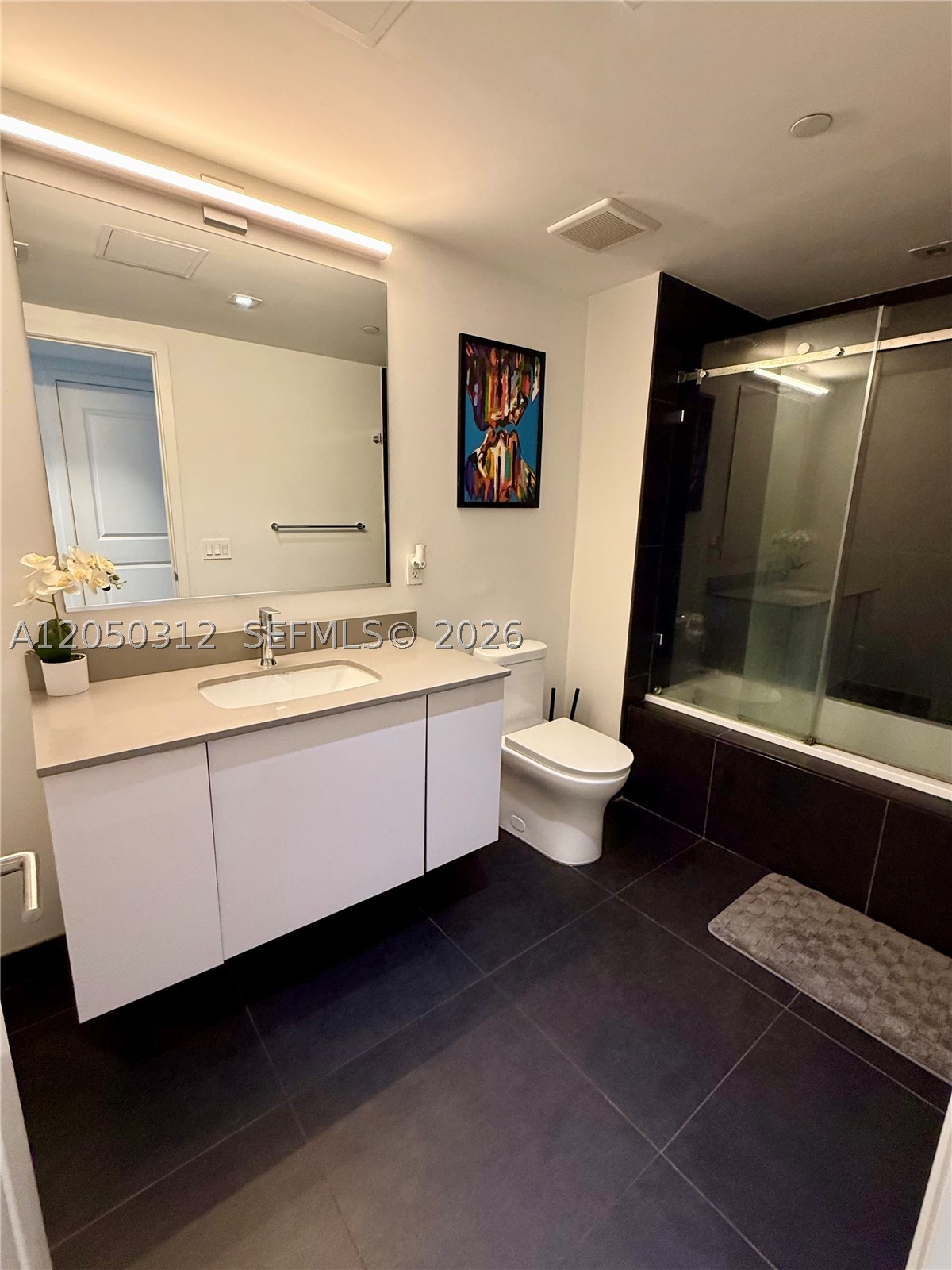 CANVAS CONDO - Residential Lease